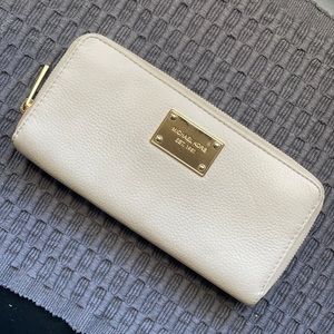 Michael Kors Leather Wallet